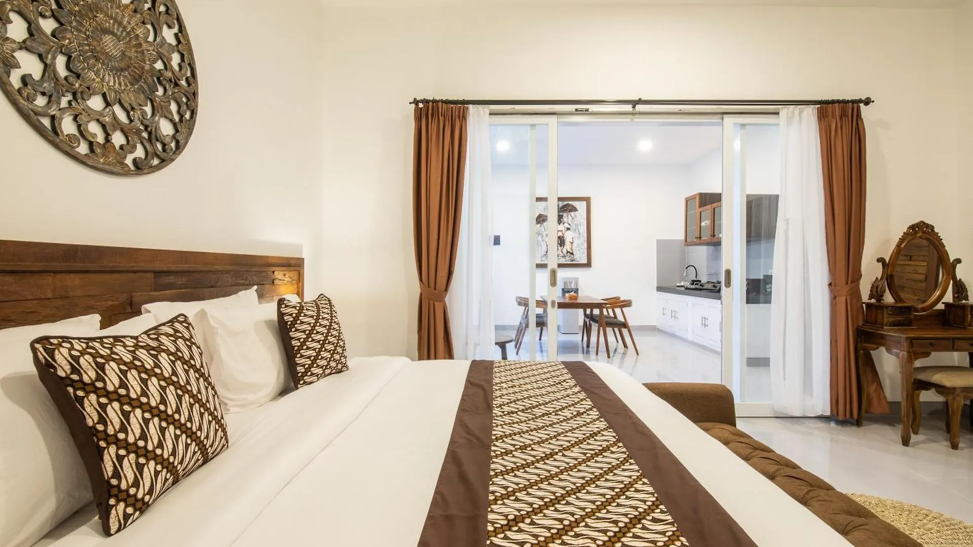 6-Br Private Pool Bidadari Villa Seminyak Sunset Road St 塞米亚克